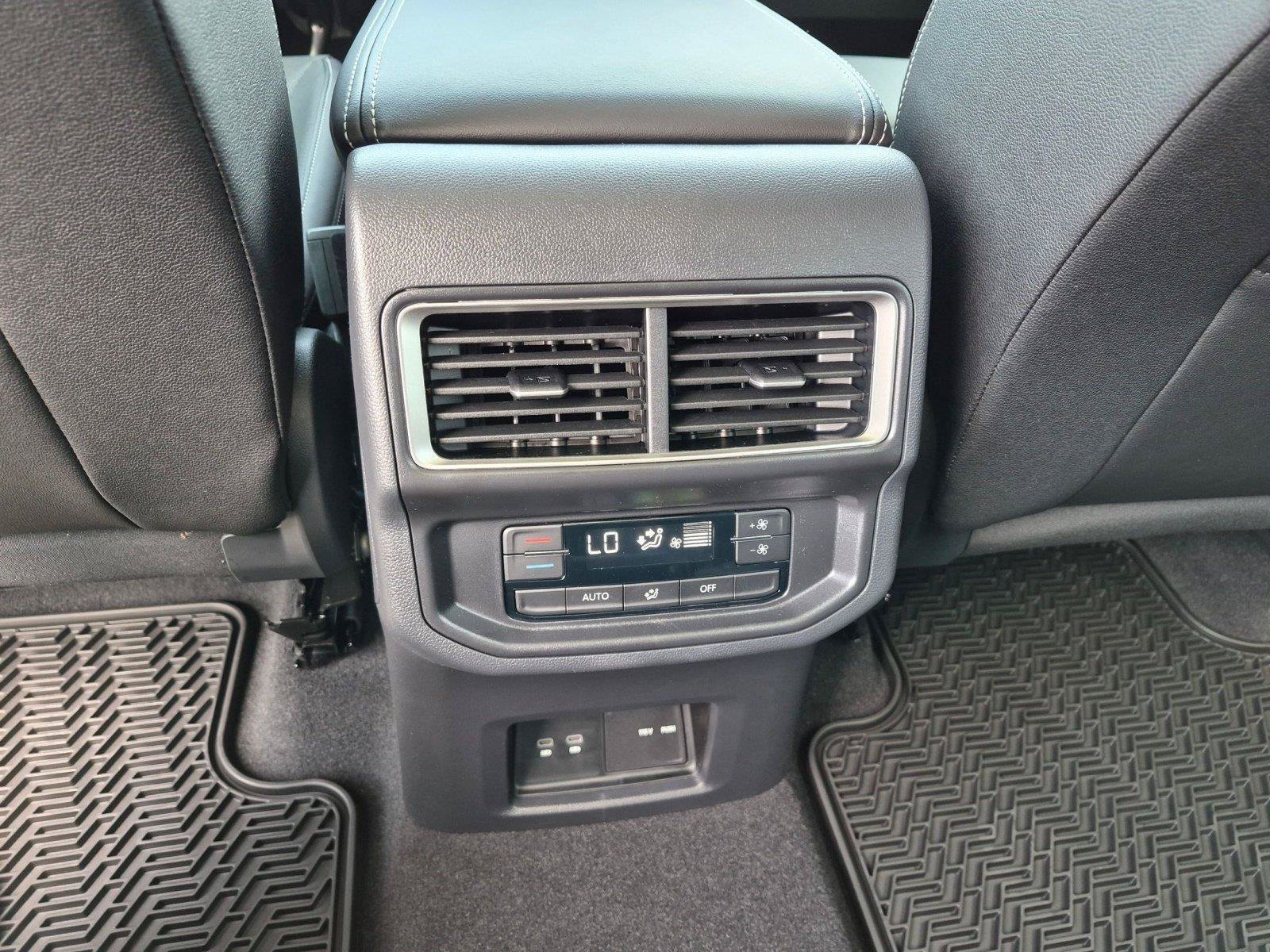 New 2026 Volkswagen Atlas SE AWD/4WD image 15