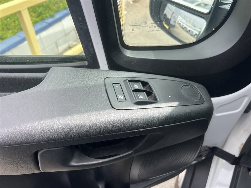 Used 2023 RAM ProMaster 2500 FWD image 17