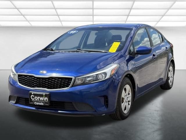 Used 2017 Kia Forte LX FWD image 5