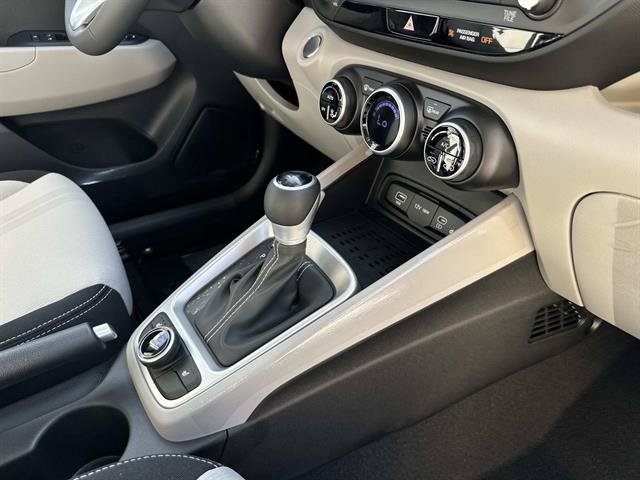 New 2026 Hyundai Venue SEL FWD image 29