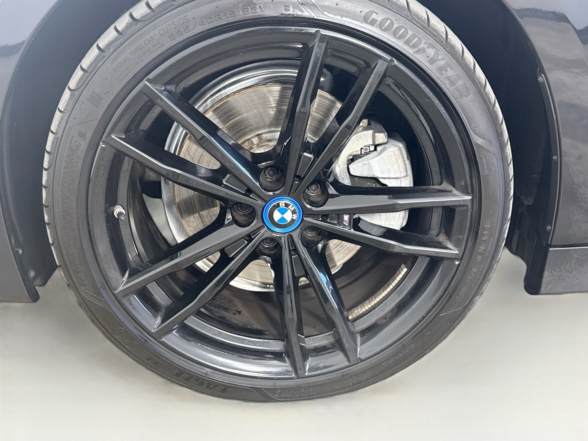 Used 2022 BMW 330e w/ M Sport Package RWD image 34