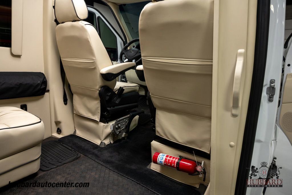 Used 2018 Mercedes-Benz Sprinter 3500 image 22