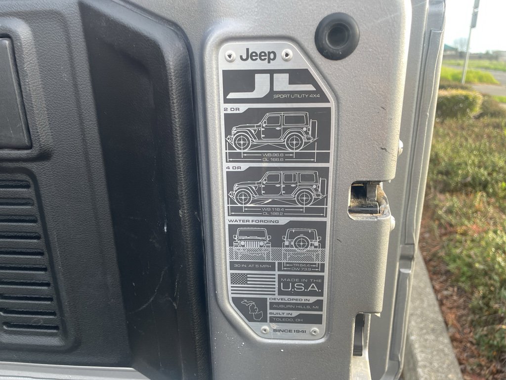 Used 2018 Jeep Wrangler Unlimited Sport S image 44