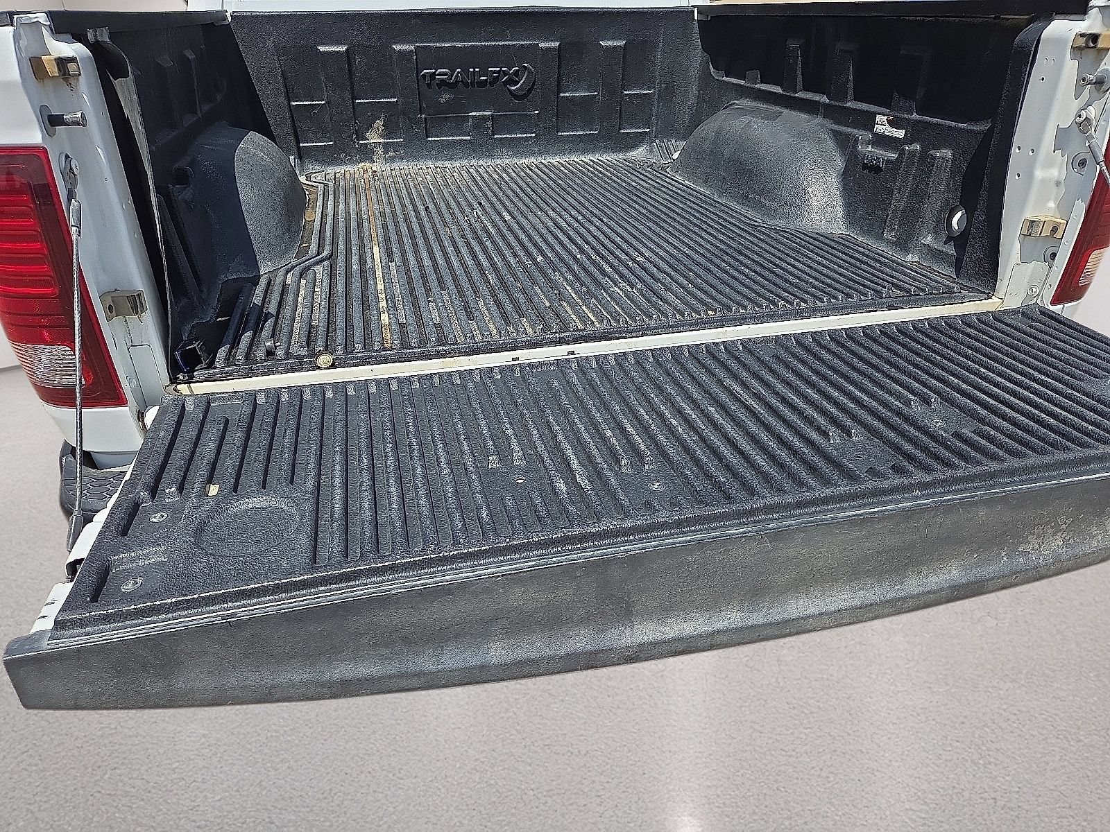 Used 2024 RAM 1500 Classic Warlock AWD/4WD image 15