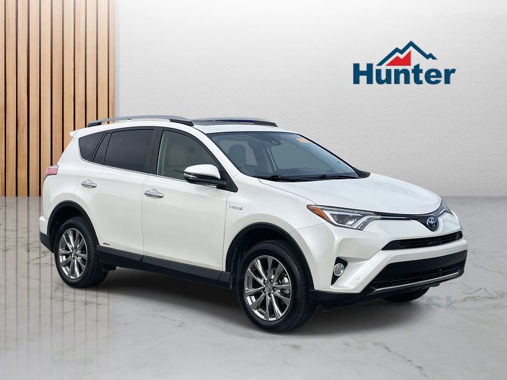 Used 2017 Toyota RAV4 Limited image 1