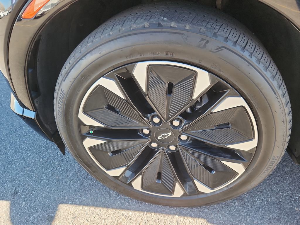 Used 2024 Chevrolet Blazer EV RS image 18