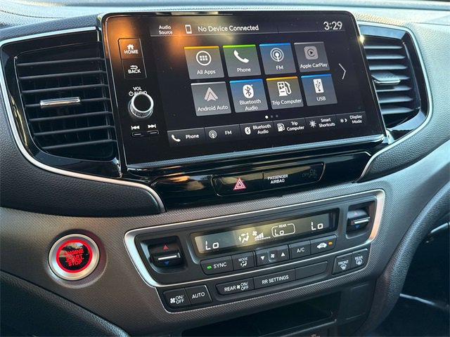 Used 2025 Honda Ridgeline Sport image 16