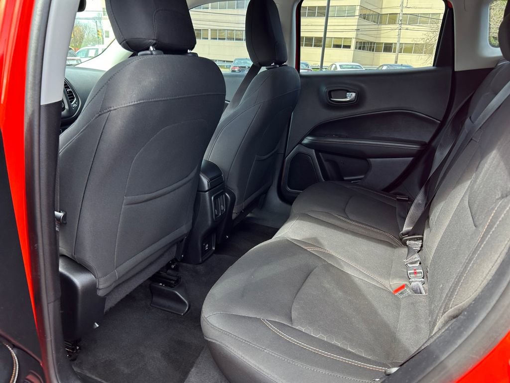 Used 2018 Jeep Compass Sport image 22