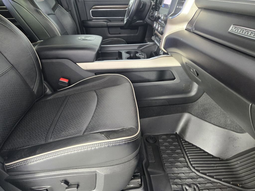 Used 2022 RAM 3500 Laramie image 16