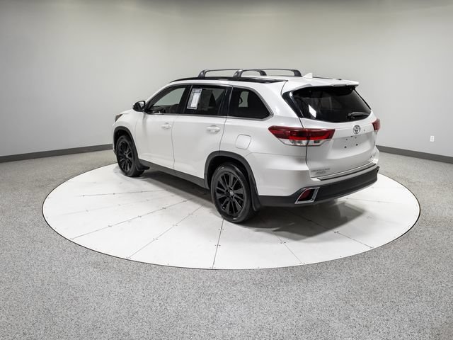 Used 2019 Toyota Highlander SE AWD/4WD image 35