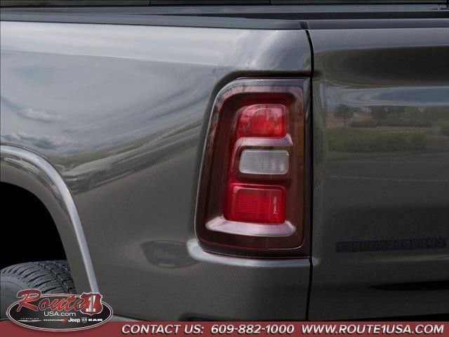 New 2026 RAM 1500 4x4 Crew Cab image 10