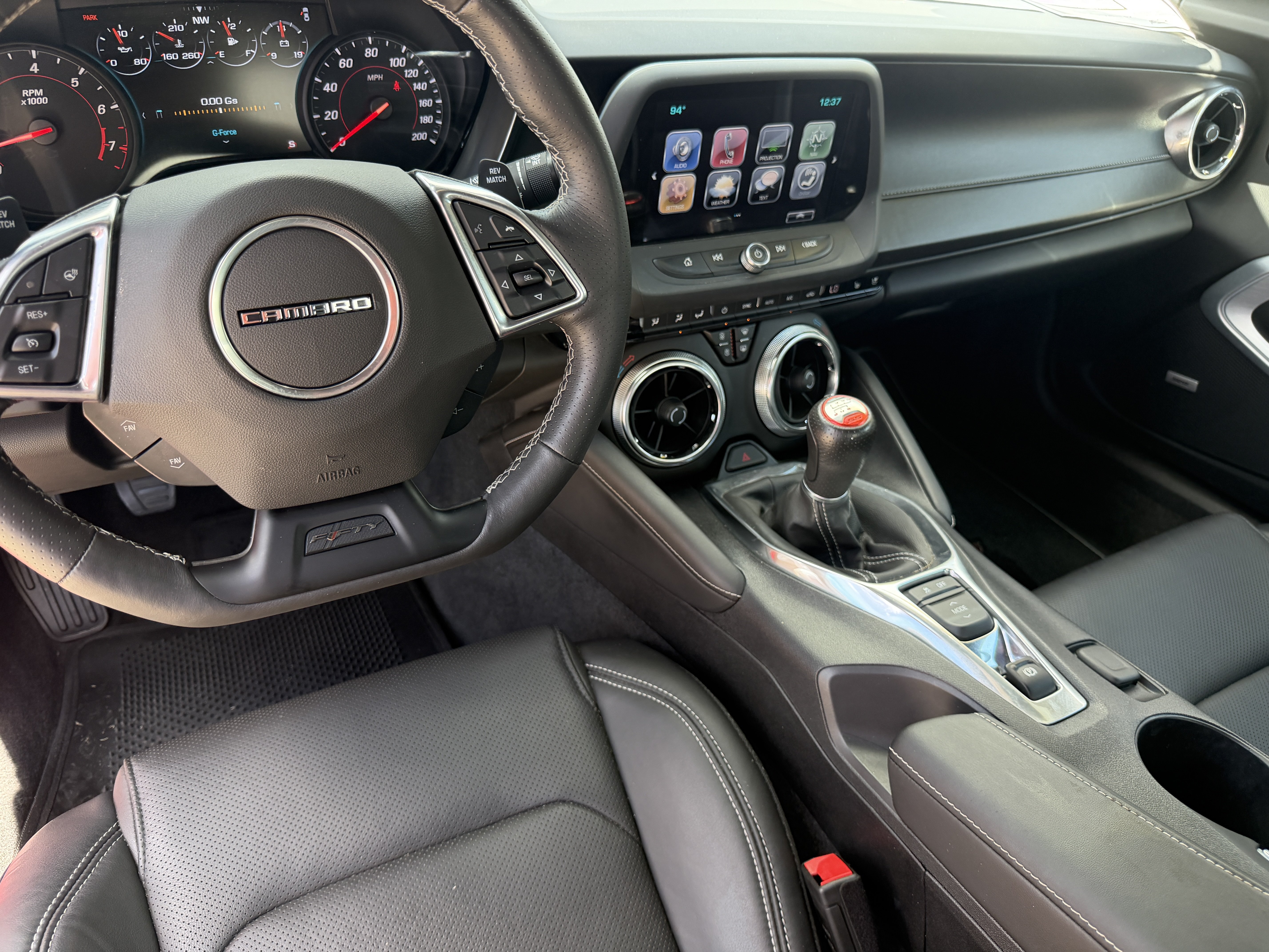Used 2017 Chevrolet Camaro SS RWD image 13