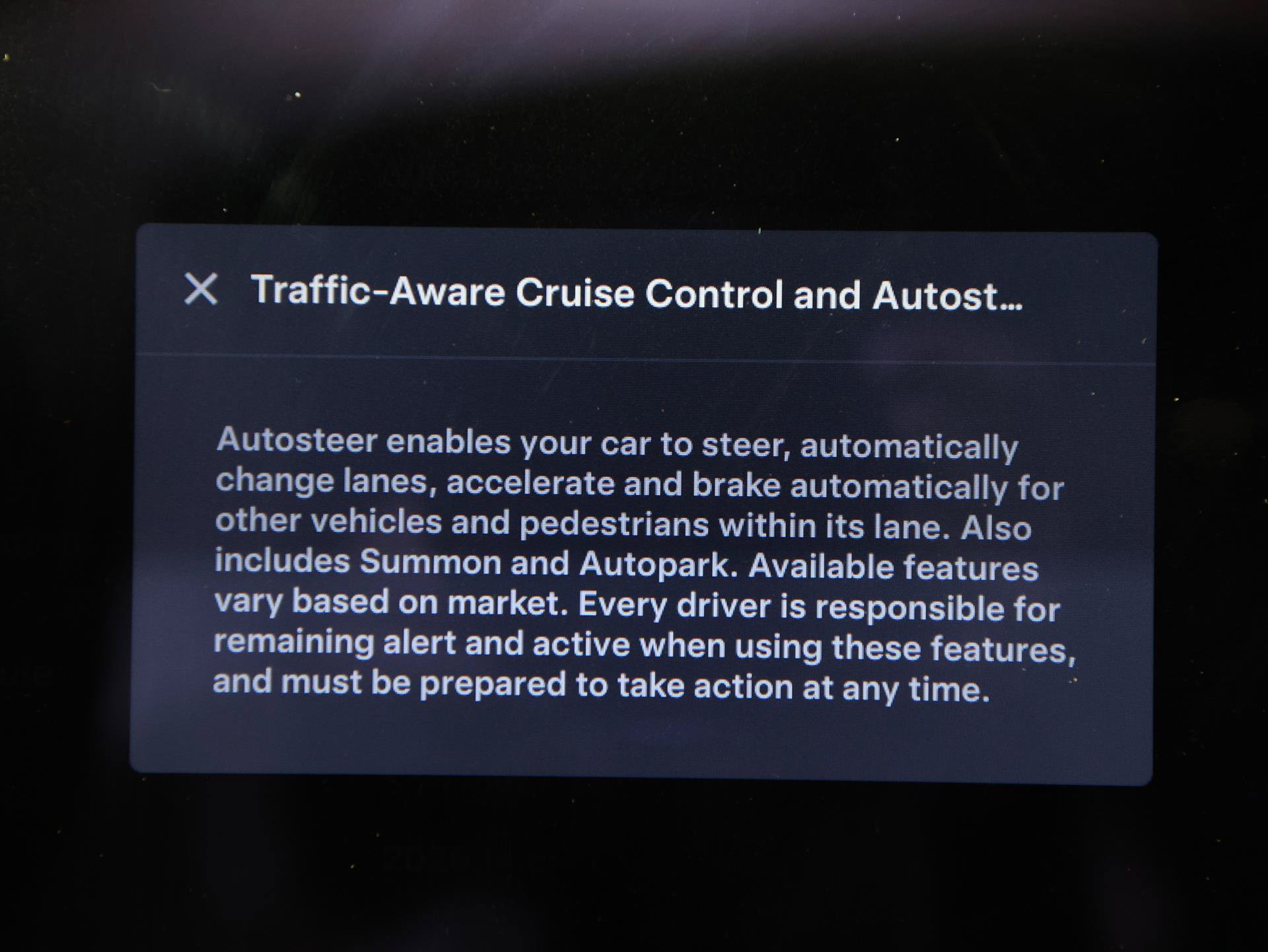 Used 2015 Tesla Model S 85 RWD image 19