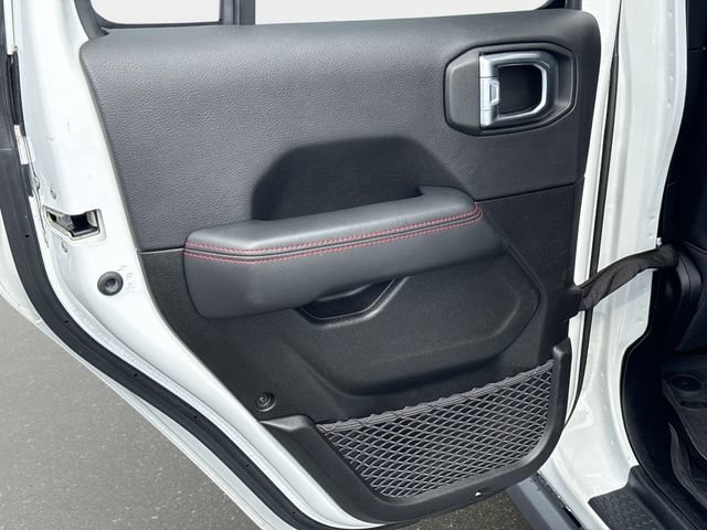 Used 2023 Jeep Gladiator Rubicon w/ LED Lighting Group AWD/4WD image 11