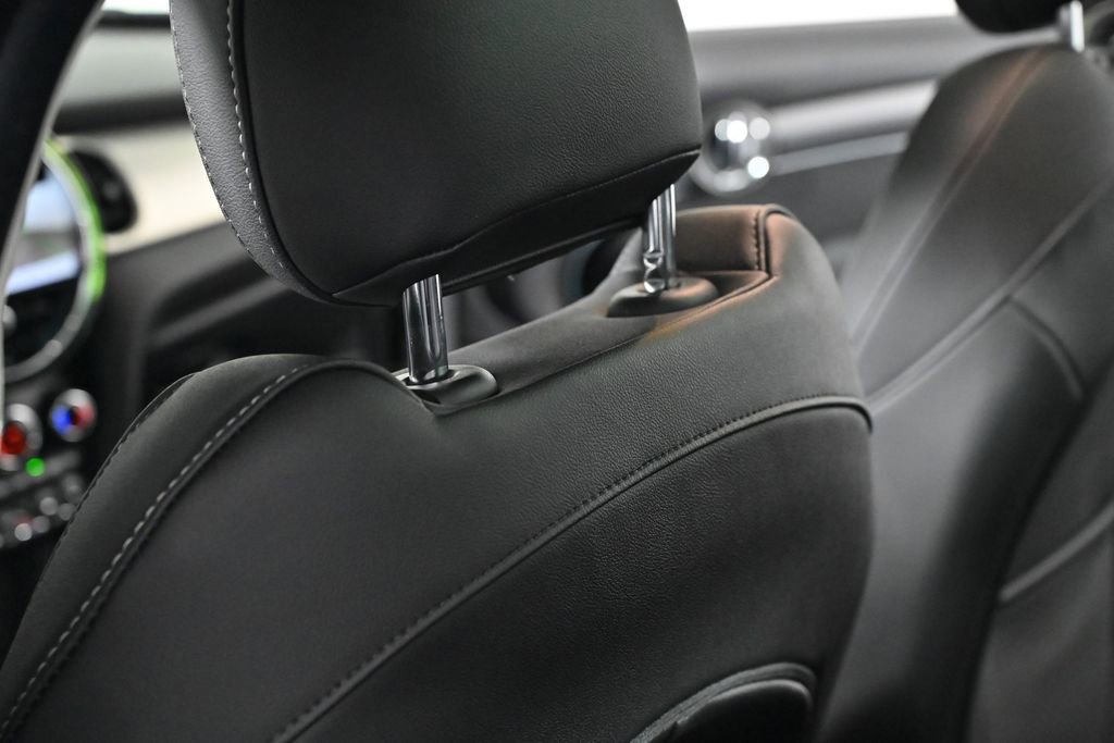 Certified 2024 MINI Cooper S image 26