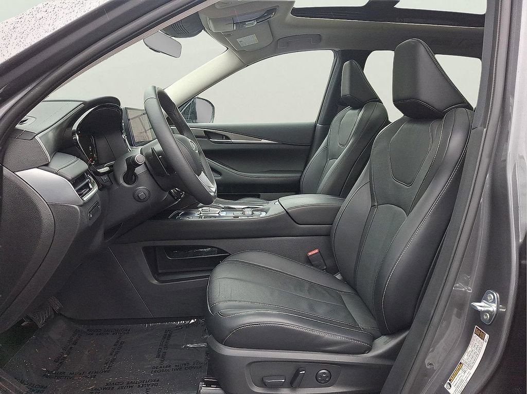 Used 2023 INFINITI QX60 Luxe image 26