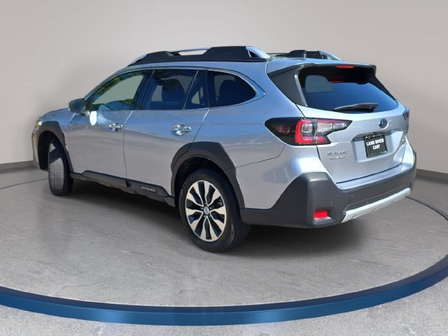 Used 2024 Subaru Outback Touring XT AWD/4WD image 7