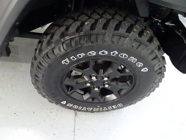 Used 2022 Jeep Wrangler Sport AWD/4WD image 27