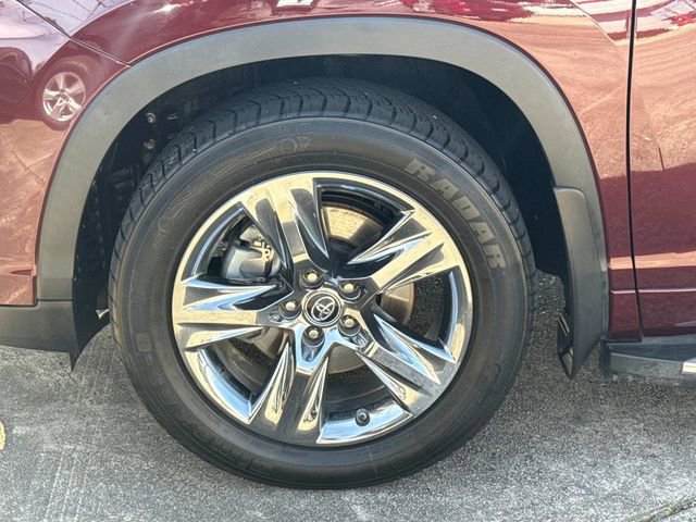 Used 2019 Toyota Highlander Limited Platinum image 43