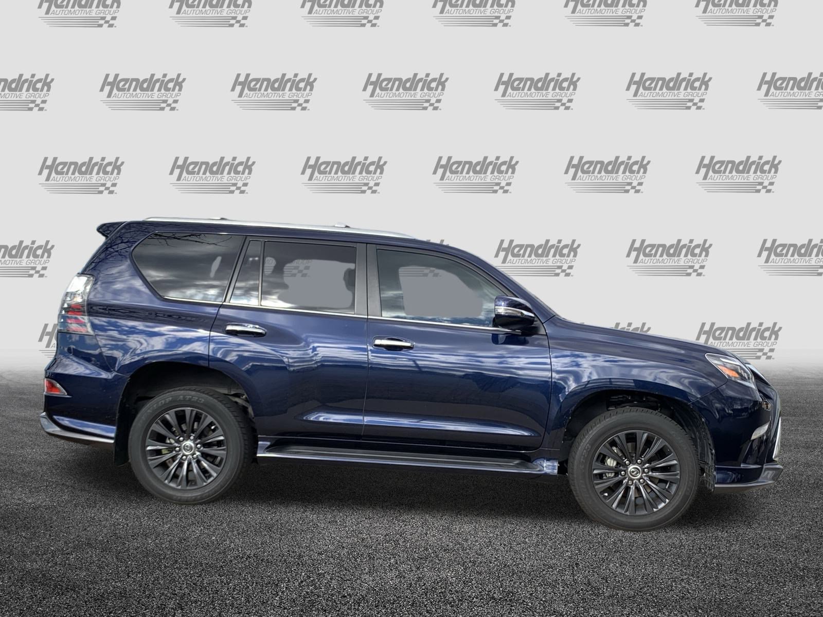 Used 2023 Lexus GX 460 Premium image 11