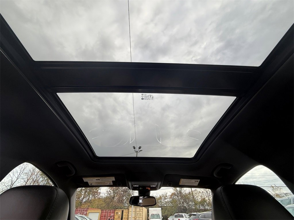 Used 2022 Chevrolet Equinox Premier image 20