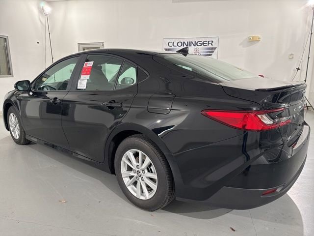 New 2026 Toyota Camry LE image 5