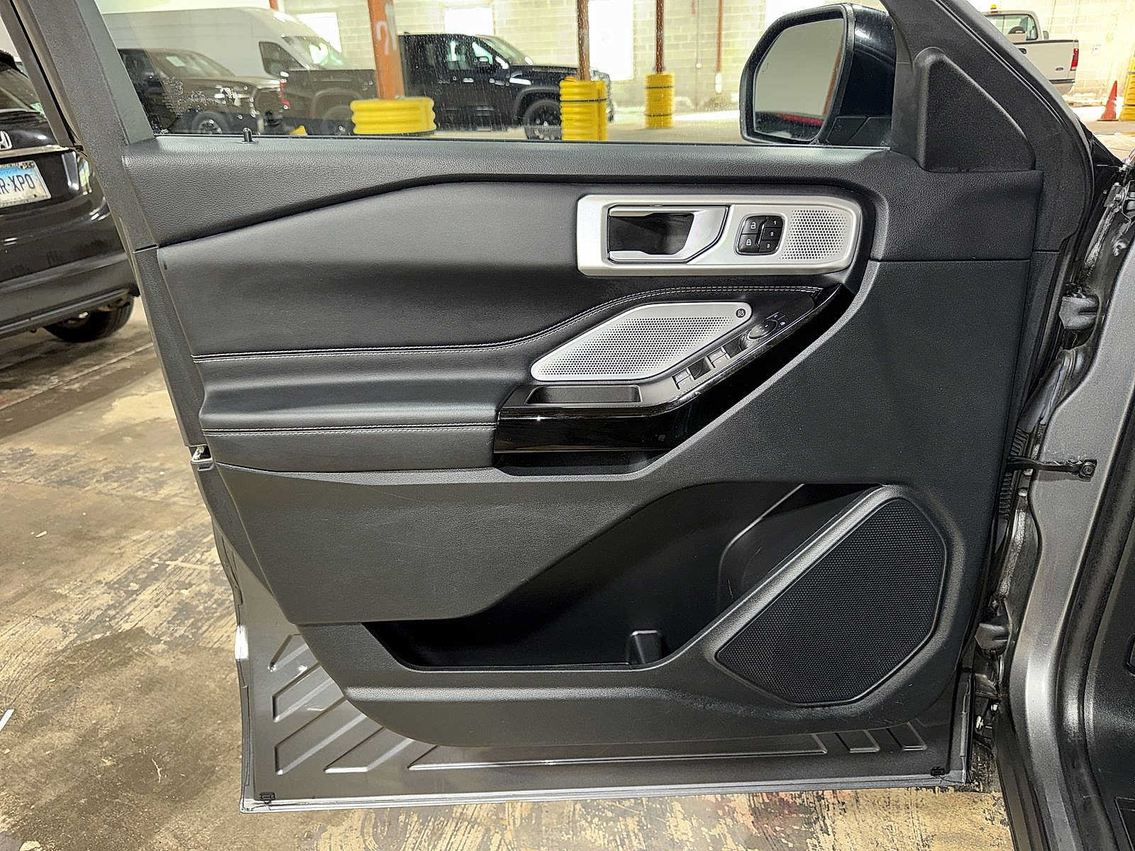 Used 2023 Ford Explorer ST w/ Equipment Group 401A AWD/4WD image 34