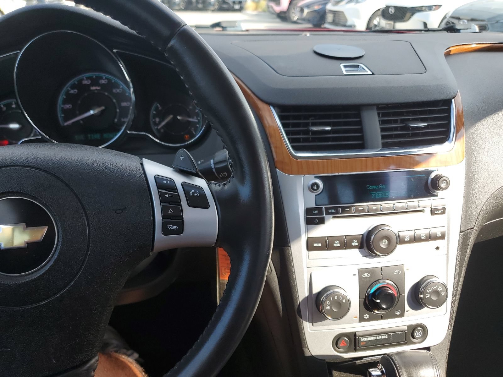 Used 2009 Chevrolet Malibu LT w/ HFV6 Engine Package FWD image 20