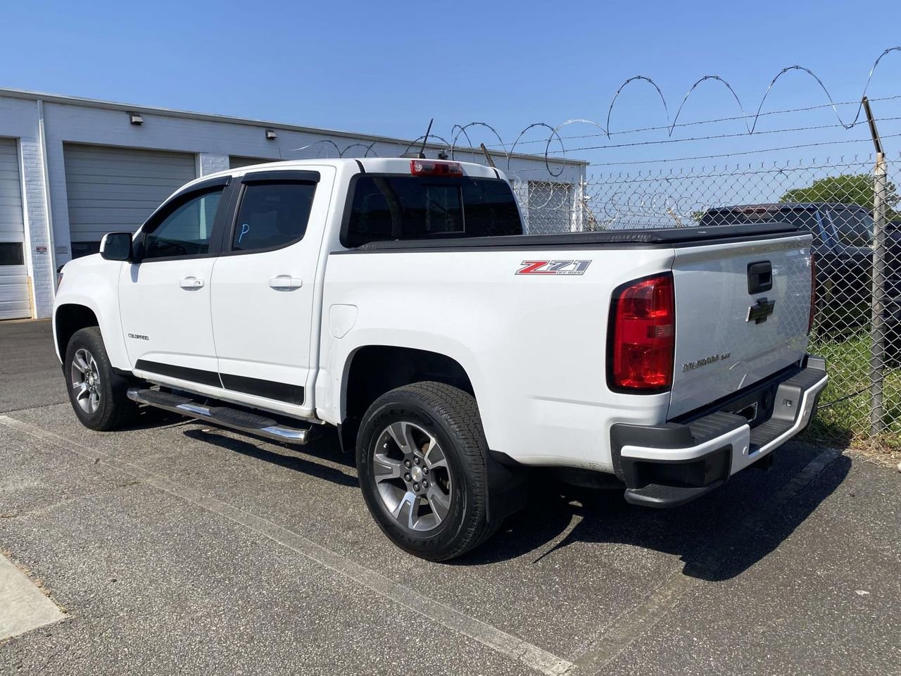 Used 2019 Chevrolet Colorado Z71 AWD/4WD image 5