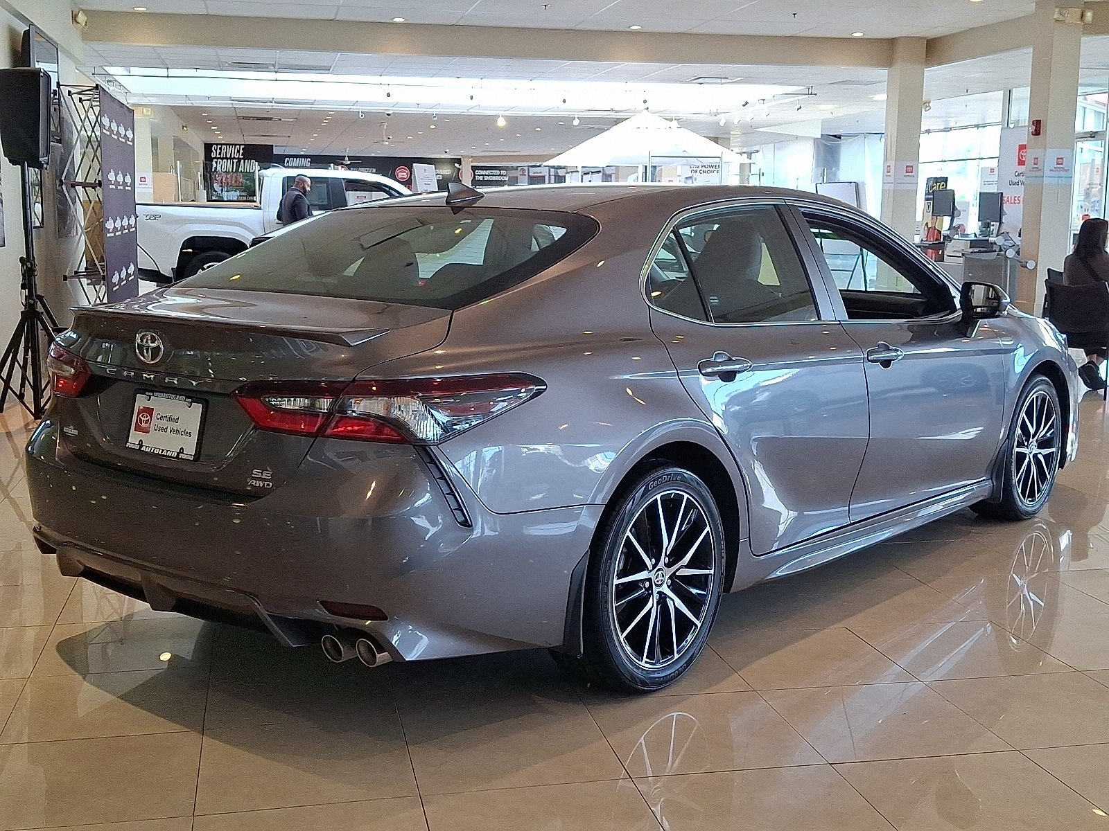 Certified 2024 Toyota Camry SE w/ Cold Weather Package AWD/4WD image 7