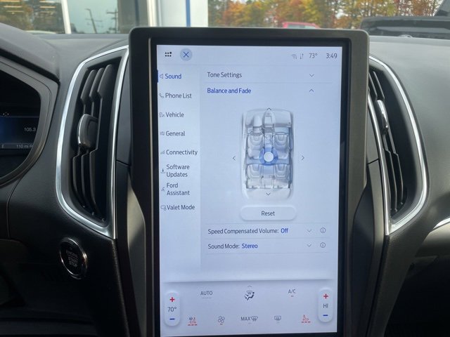 Certified 2024 Ford Edge Titanium w/ Equipment Group 301A image 33