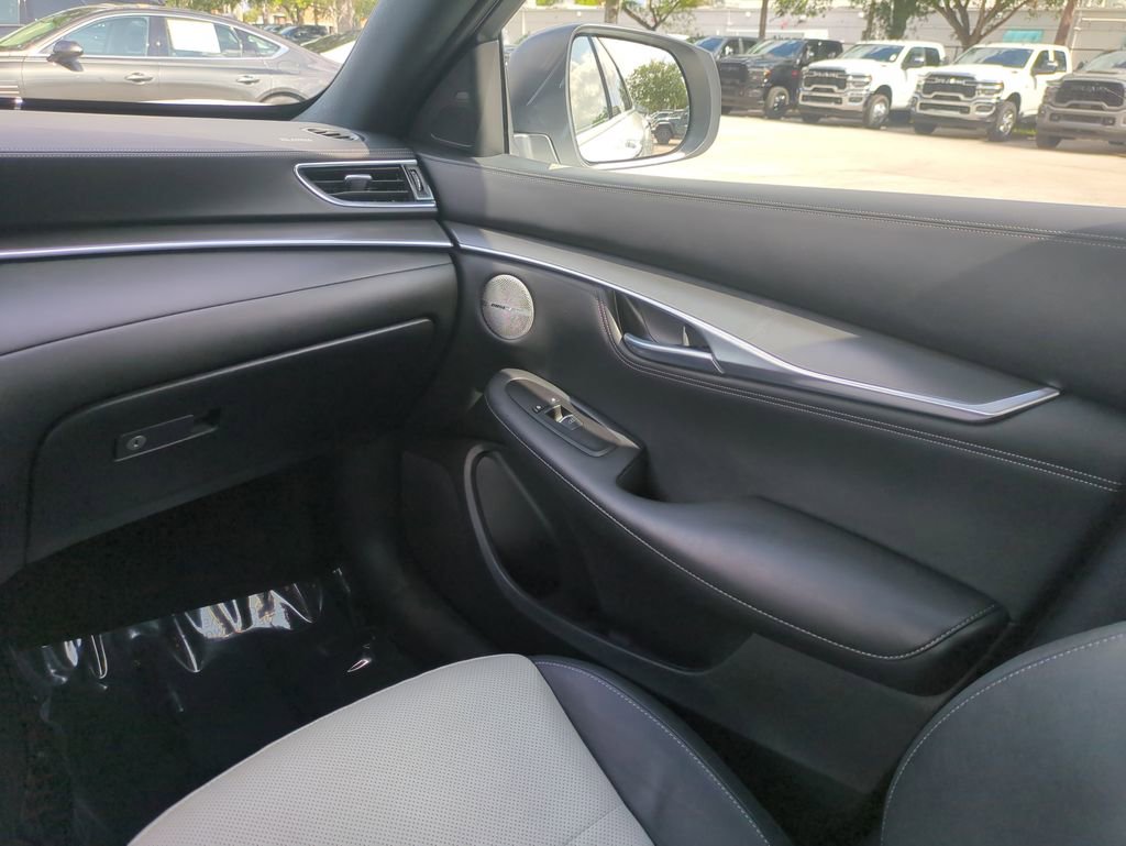 Used 2025 INFINITI QX55 Essential w/ Cargo Package AWD/4WD image 19