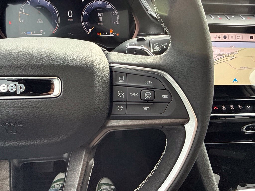New 2027 Jeep Grand Cherokee Limited AWD/4WD image 36
