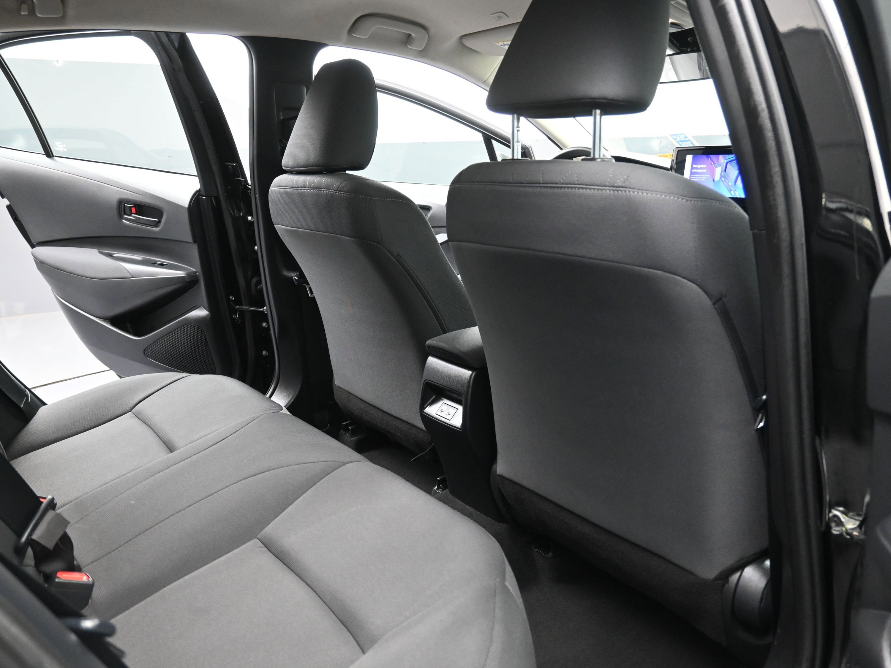 Used 2023 Toyota Corolla LE image 26