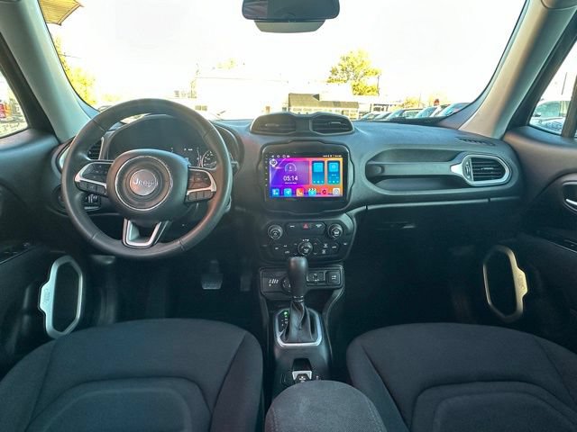 Used 2020 Jeep Renegade Latitude AWD/4WD image 27