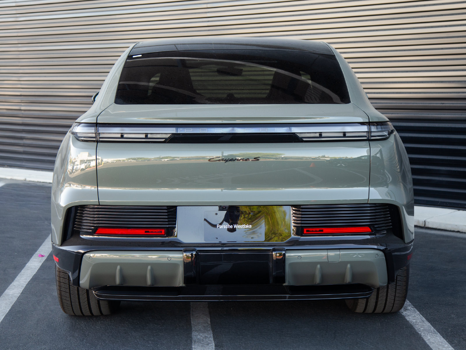 New 2026 Porsche Cayenne S AWD/4WD image 6