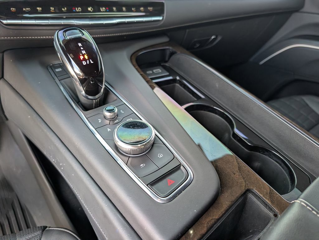 Used 2024 Cadillac Escalade Sport Platinum image 29