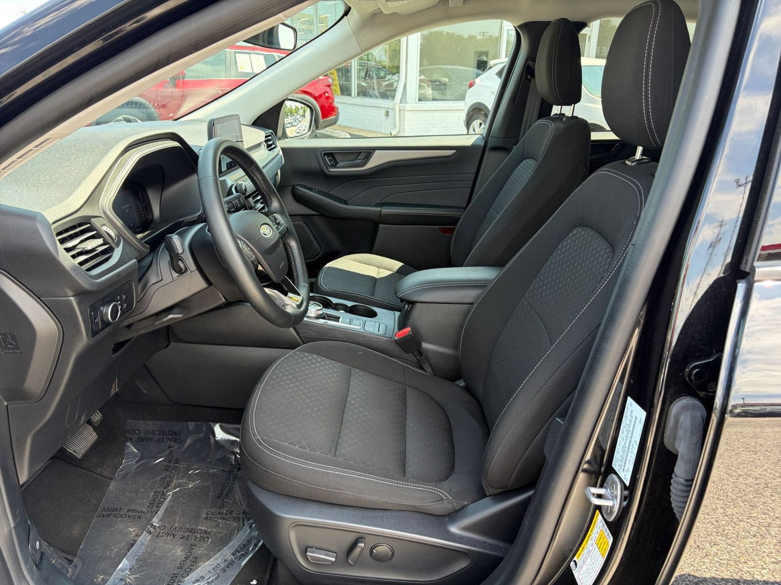 Used 2024 Ford Escape Active AWD/4WD image 23