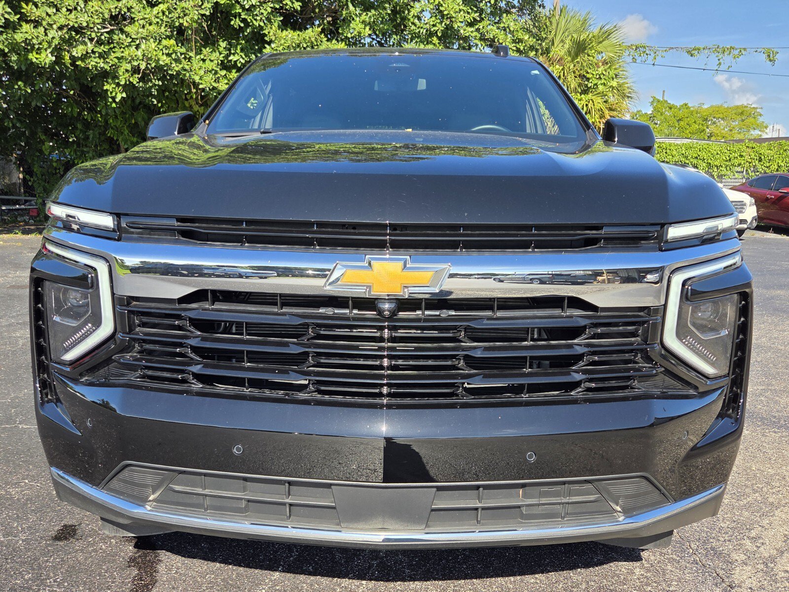 Certified 2026 Chevrolet Suburban LS RWD image 8