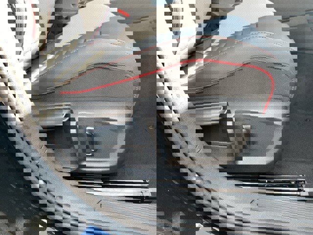 New 2025 Volkswagen GTI SE image 50