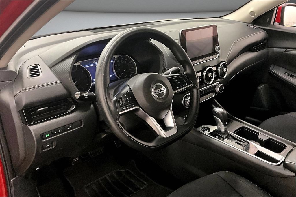 Used 2023 Nissan Sentra SV FWD image 17
