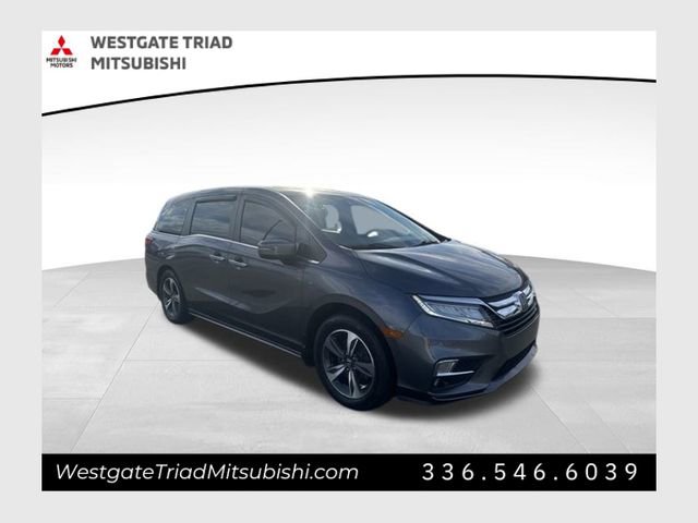 Used 2018 Honda Odyssey Touring image 1