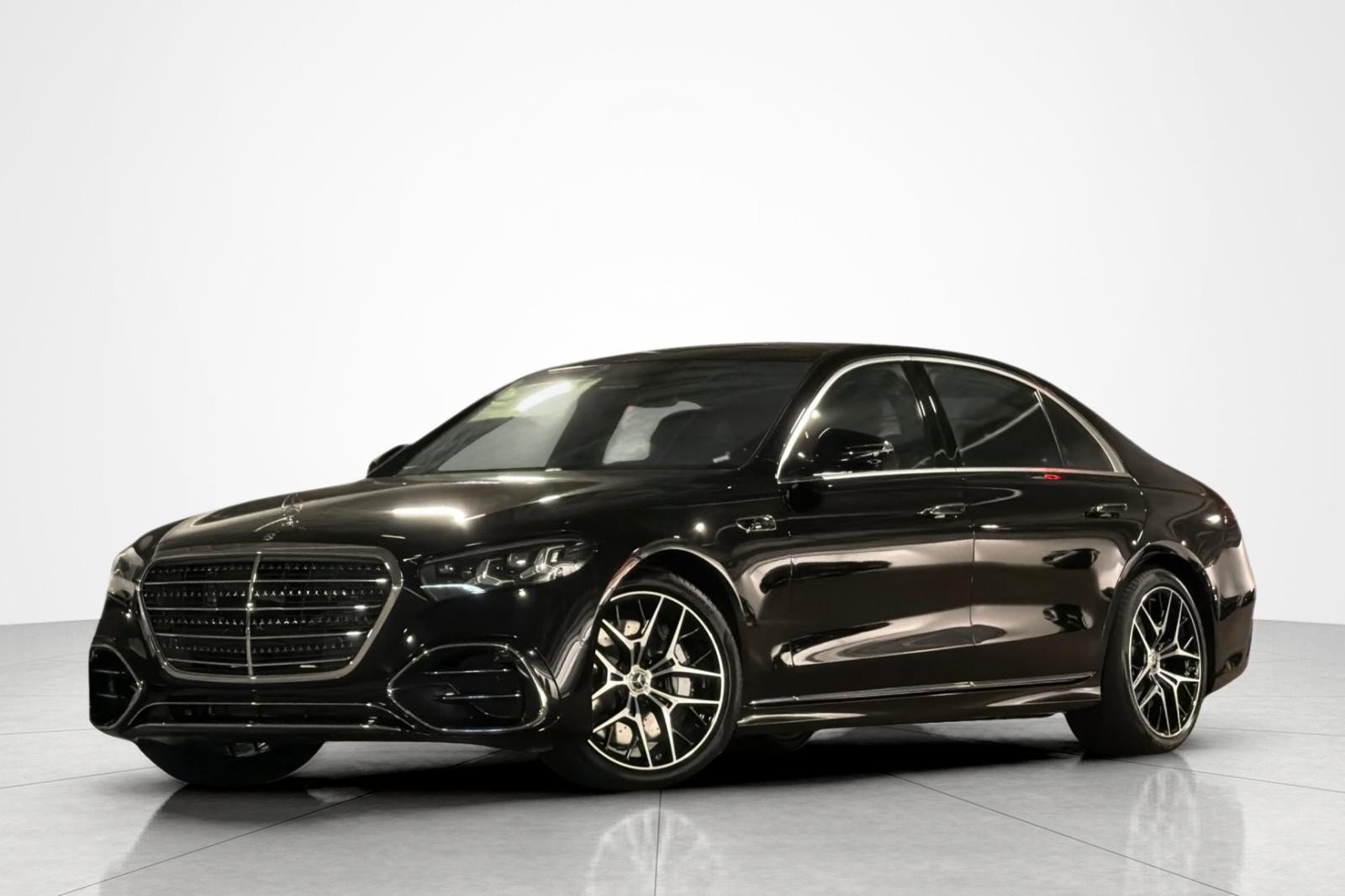 New 2027 Mercedes-Benz S 580 4MATIC Sedan image 1