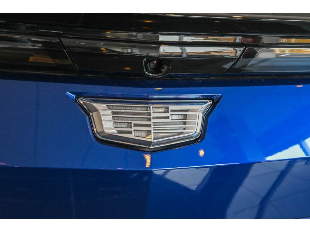 New 2026 Cadillac Lyriq V w/ Exterior Carbon Fiber Package image 37