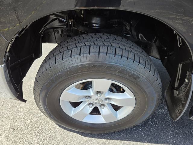 Used 2020 RAM 1500 Tradesman w/ Chrome Appearance Group AWD/4WD image 25