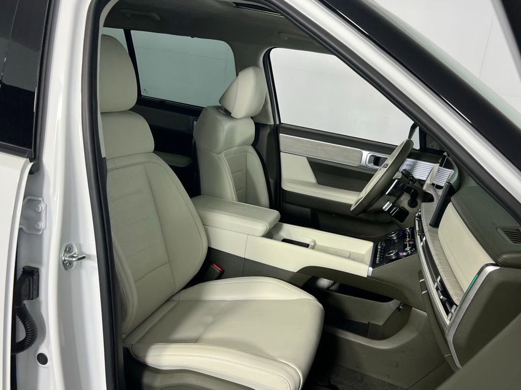 Used 2024 Hyundai Santa Fe Calligraphy image 32