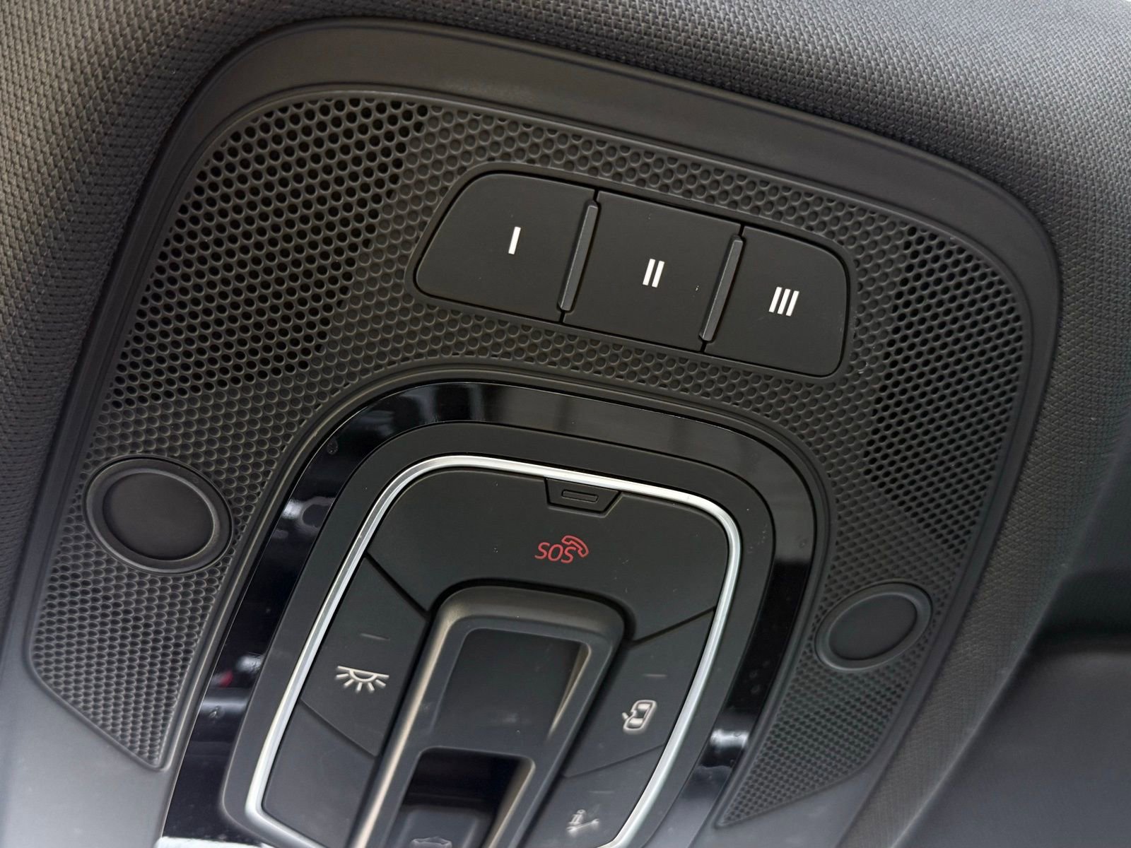 Used 2017 Audi A4 2.0T Ultra Premium w/ Audi MMI Navigation Plus image 33