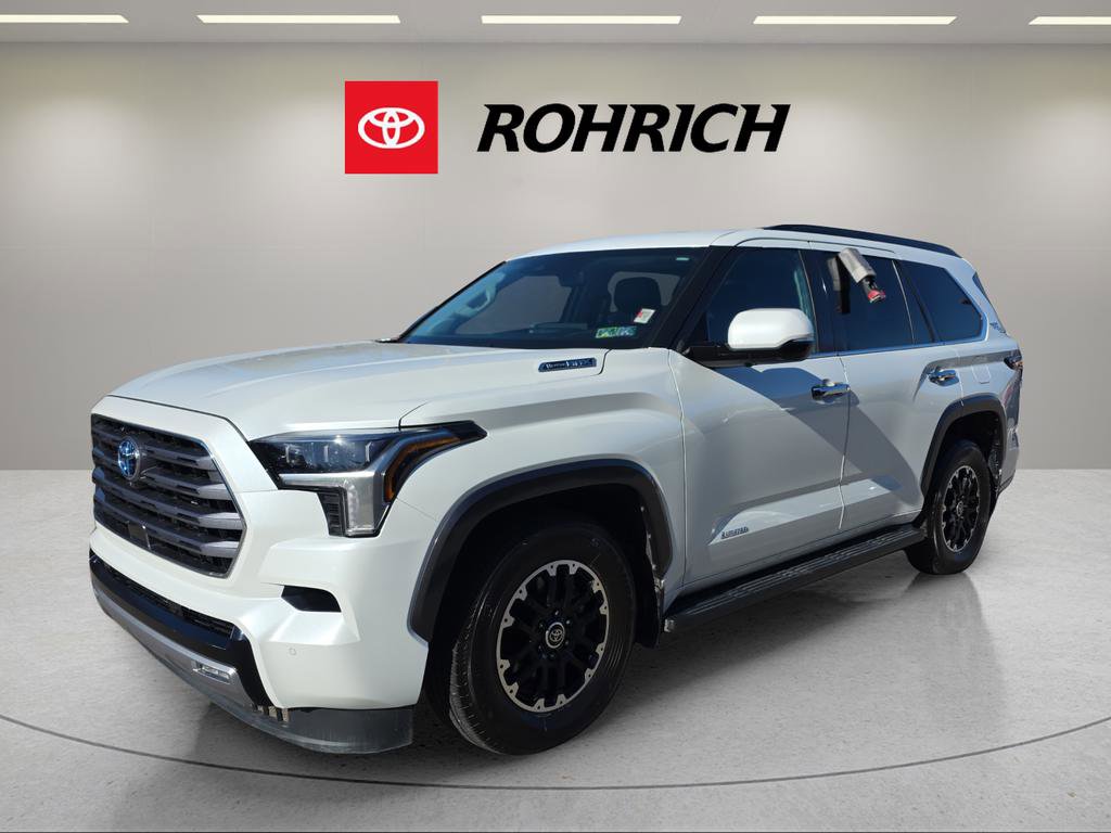 Used 2023 Toyota Sequoia Limited image 1