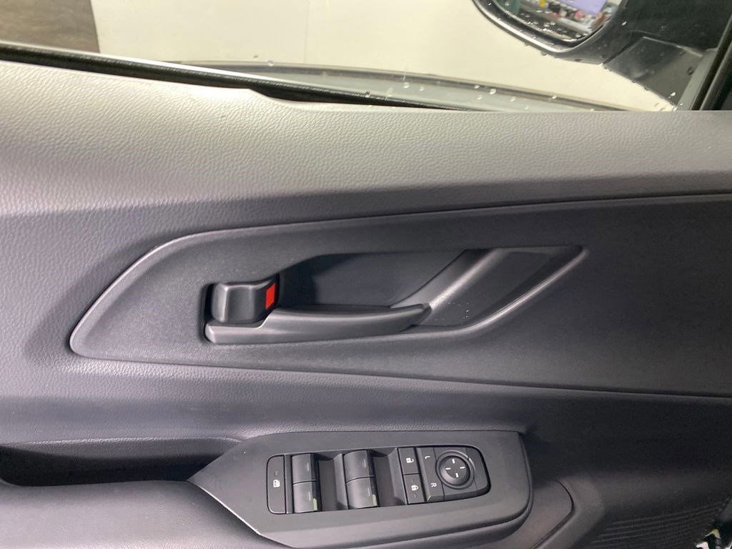 New 2026 Toyota Prius Plug-In Hybrid image 10