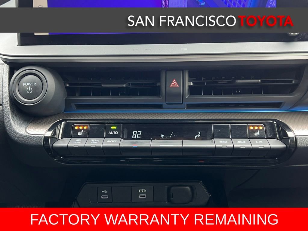 Used 2023 Toyota Prius XLE image 29
